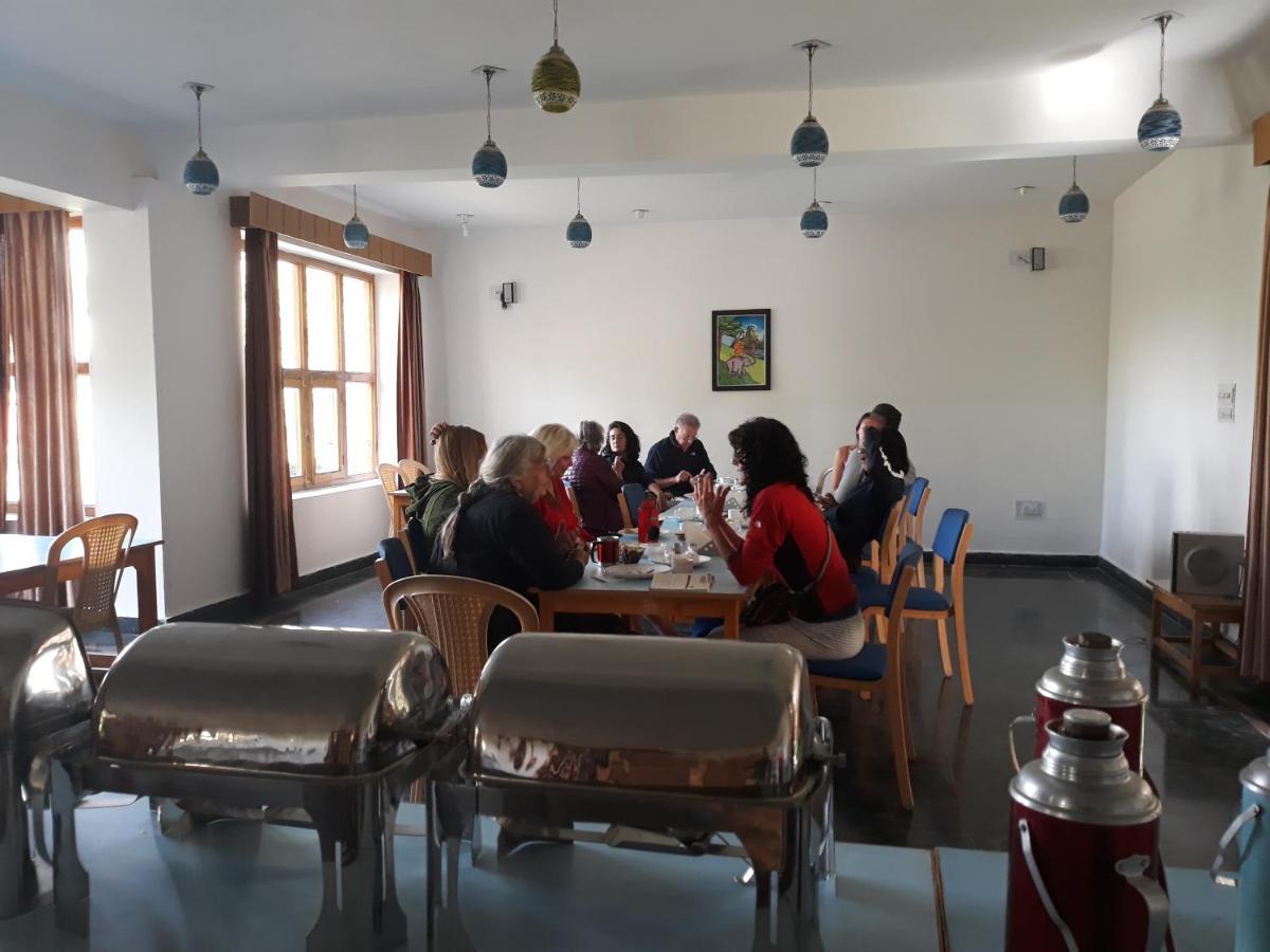Smanla Guest House Leh Esterno foto